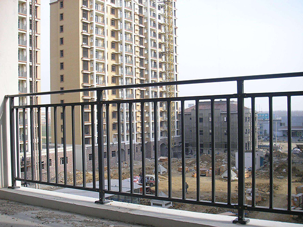 阳台锌钢护栏图片4